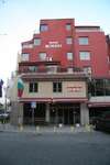 hotel_img