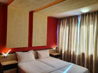 Отель Hotel Gabi Пловдив Двухместный номер с 2 отдельными кроватями-14